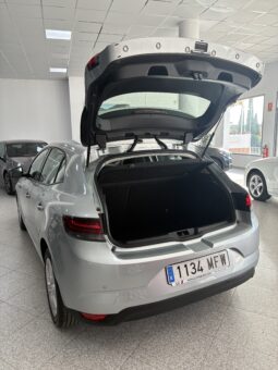 
										RENAULT MEGANE 1.5DCI EQUILIBRE 115CV full									