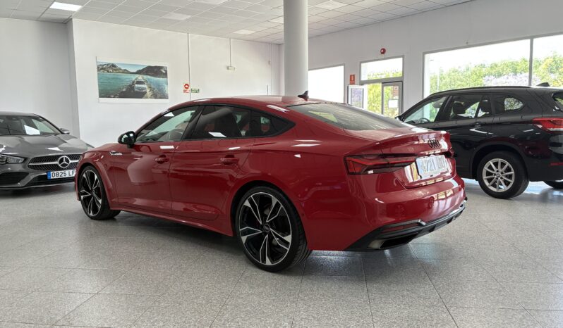 
								Audi A5 Sportback 40TDI Black Line full									