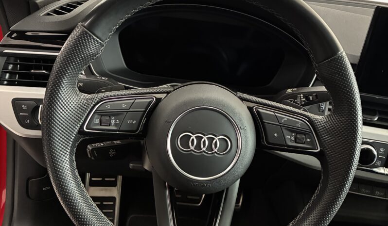 
								Audi A5 Sportback 40TDI Black Line full									