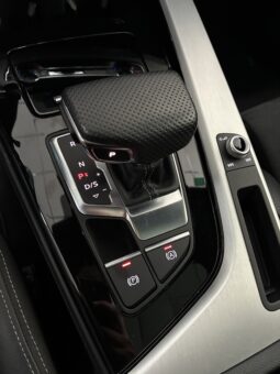 
										Audi A5 Sportback 40TDI Black Line full									