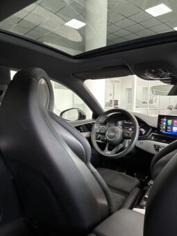 
										Audi A5 Sportback 40TDI Black Line full									