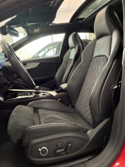 
										Audi A5 Sportback 40TDI Black Line full									