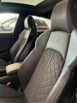 
										Audi A5 Sportback 40TDI Black Line full									