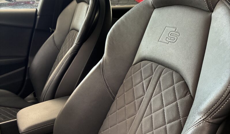 
								Audi A5 Sportback 40TDI Black Line full									