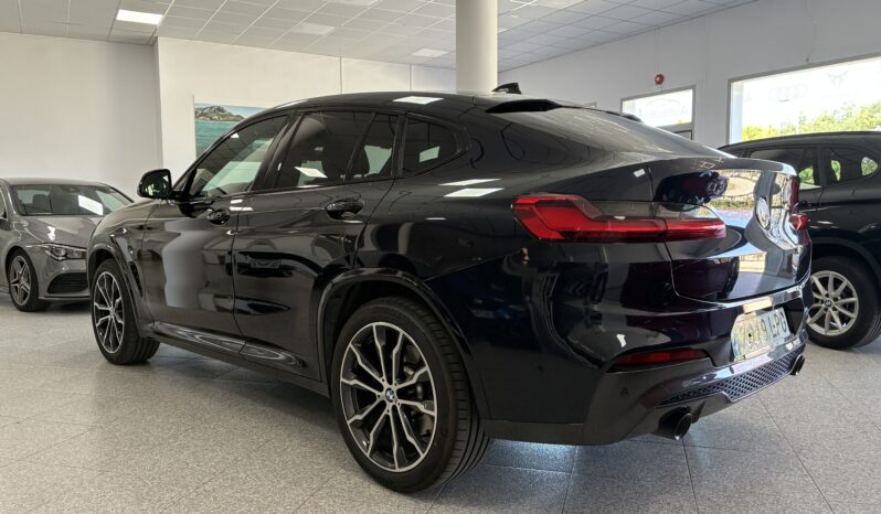 
								BMW X4 XDRIVE 30I MSPORT full									
