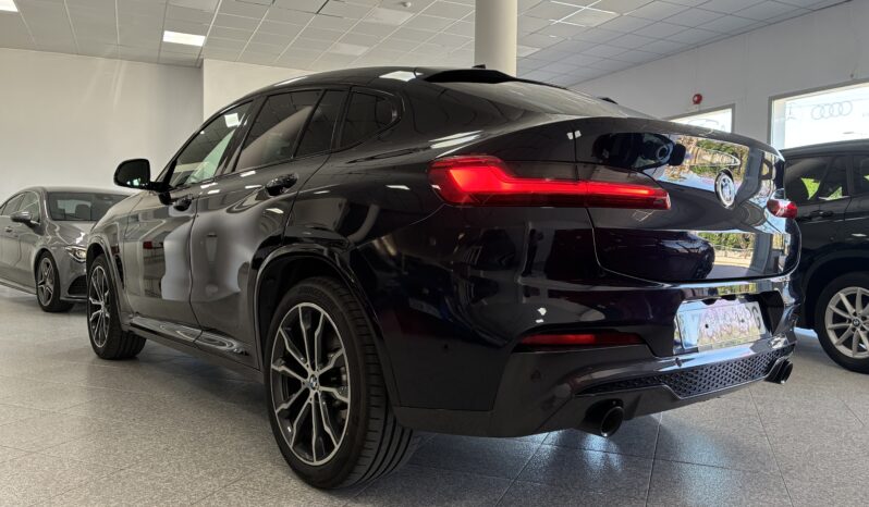 
								BMW X4 XDRIVE 30I MSPORT full									