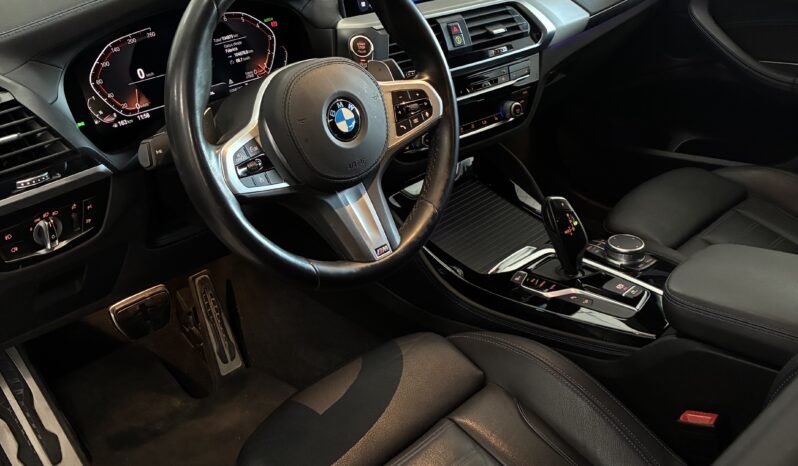
								BMW X4 XDRIVE 30I MSPORT full									