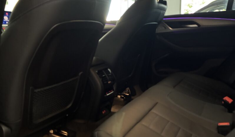 
								BMW X4 XDRIVE 30I MSPORT full									