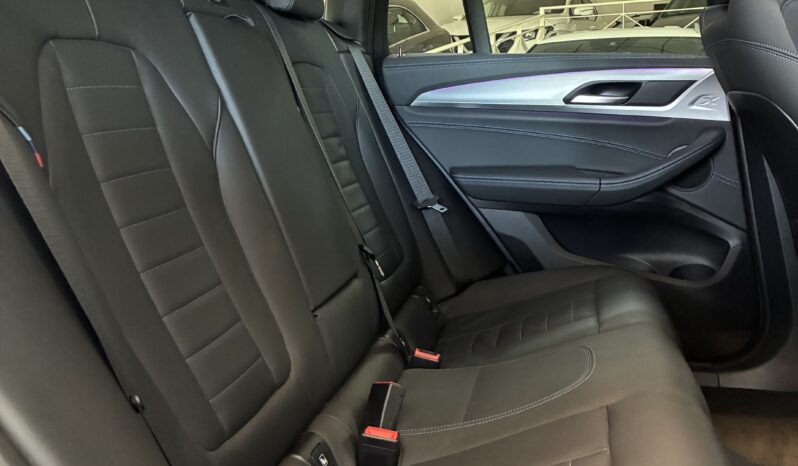 
								BMW X4 XDRIVE 30I MSPORT full									