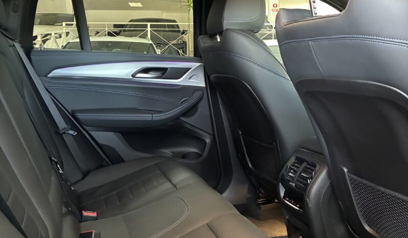 
								BMW X4 XDRIVE 30I MSPORT full									