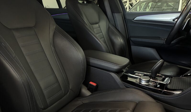 
								BMW X4 XDRIVE 30I MSPORT full									