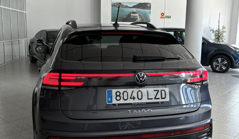 
								Volkswagen Taigo 1.5tsi R-LINE 150CV DSG7 full									