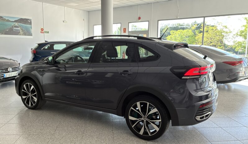 
								Volkswagen Taigo 1.5tsi R-LINE 150CV DSG7 full									