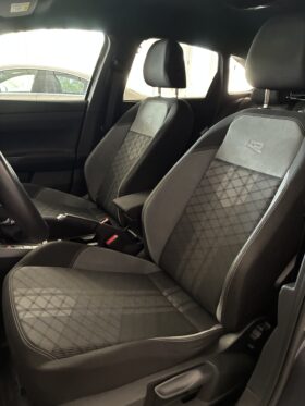 Volkswagen Taigo 1.5tsi R-LINE 150CV DSG7
