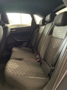 
										Volkswagen Taigo 1.5tsi R-LINE 150CV DSG7 full									