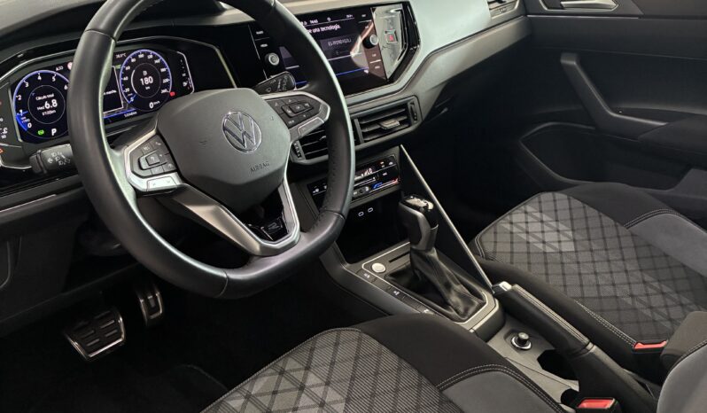 
								Volkswagen T-Roc 2.0TDI R-LINE 150CV DSG7 full									
