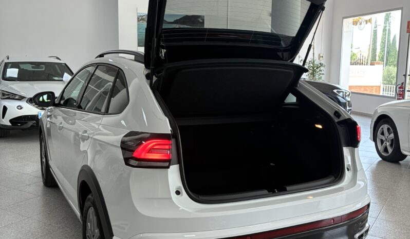 
								Volkswagen T-Roc 2.0TDI R-LINE 150CV DSG7 full									