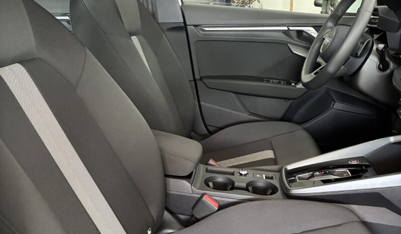 
								Audi A3 Sportback TFSI Advanced 116CV Stronic full									