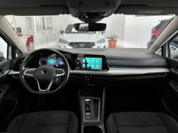 
										Volkswagen Golf 2.0TDI Life 115CV DSG7 full									