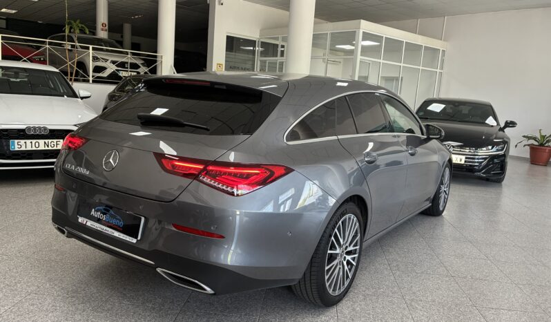 
								Mercedes CLA Shooting brake 200D DCT full									