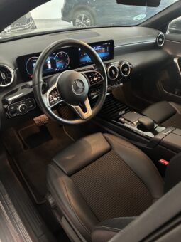 
										Mercedes CLA Shooting brake 200D DCT full									