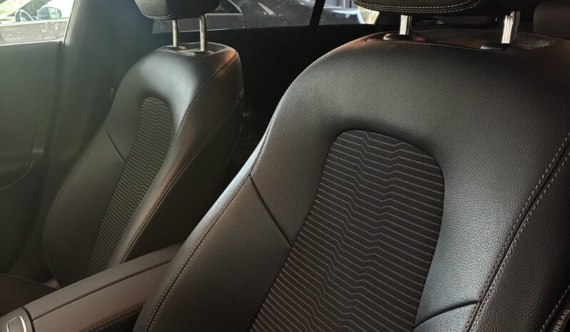
								Mercedes CLA Shooting brake 200D DCT full									