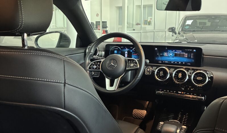 
								Mercedes CLA Shooting brake 200D DCT full									