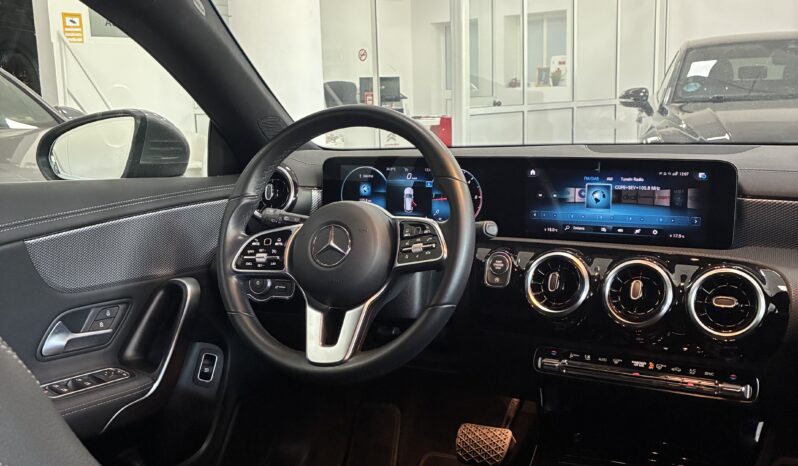
								Mercedes CLA Shooting brake 200D DCT full									