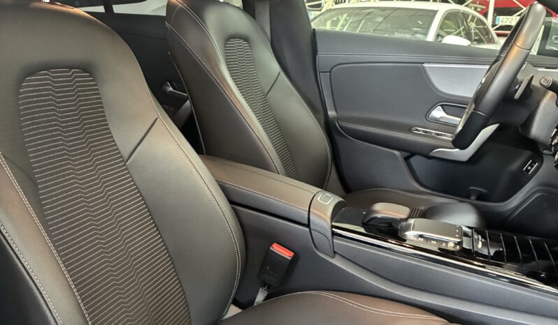 
								Mercedes CLA Shooting brake 200D DCT full									