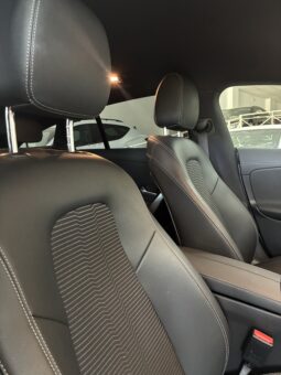 
										Mercedes CLA Shooting brake 200D DCT full									