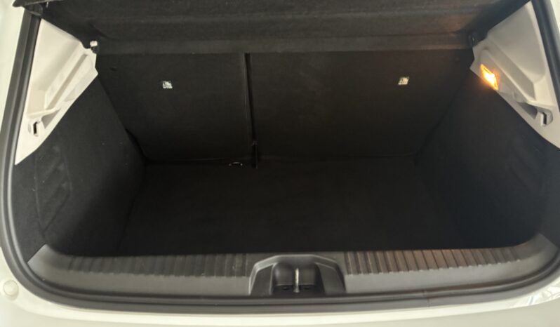 
								Renault Clio TCE Intens 90CV full									