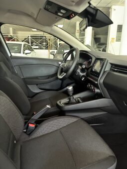 
										Renault Clio TCE Intens 90CV full									