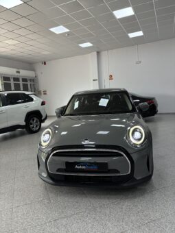 
										Volkswagen T-Roc 2.0TDI R-LINE 150CV DSG7 full									