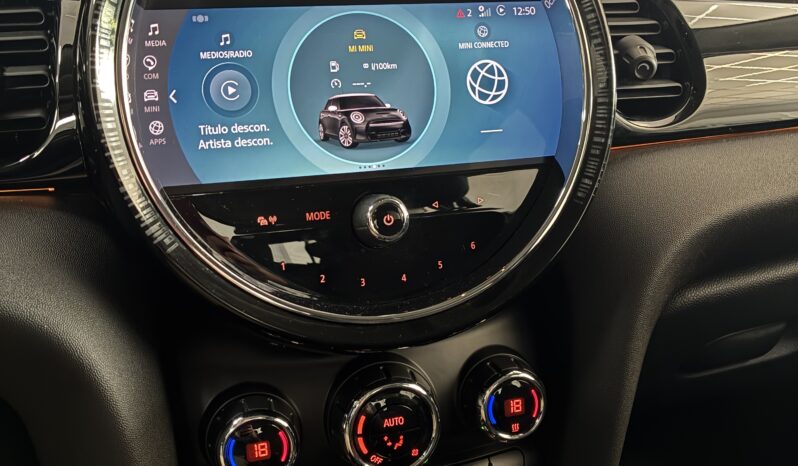 
								Volkswagen T-Roc 2.0TDI R-LINE 150CV DSG7 full									