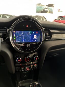 
										Volkswagen T-Roc 2.0TDI R-LINE 150CV DSG7 full									