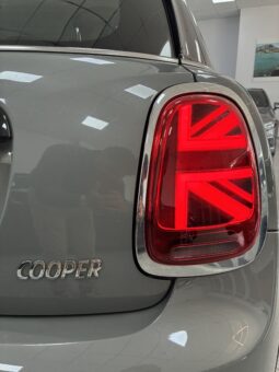 
										Volkswagen T-Roc 2.0TDI R-LINE 150CV DSG7 full									