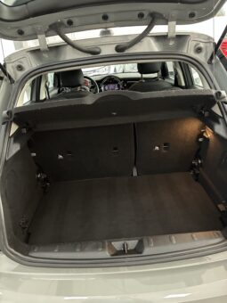 
										Volkswagen T-Roc 2.0TDI R-LINE 150CV DSG7 full									
